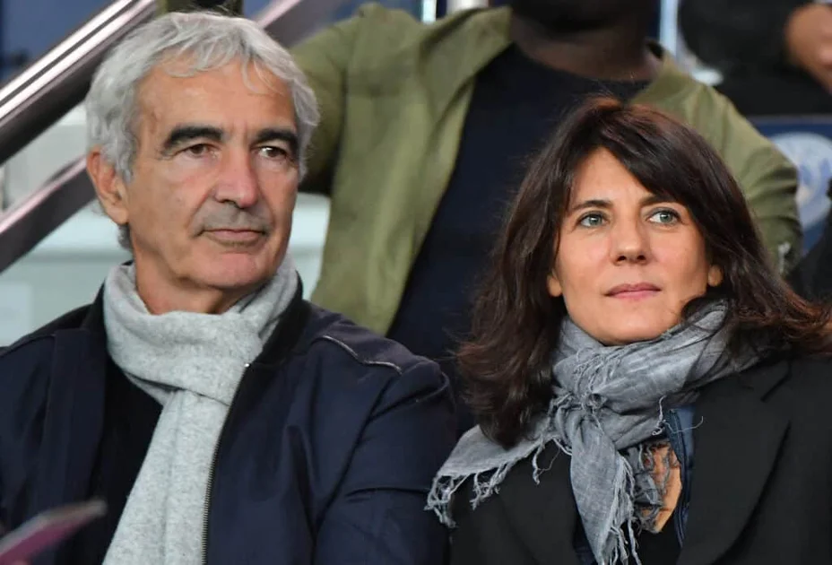 Estelle Denis bâillonnée : ce dur souvenir de son couple avec Raymond Domenech
