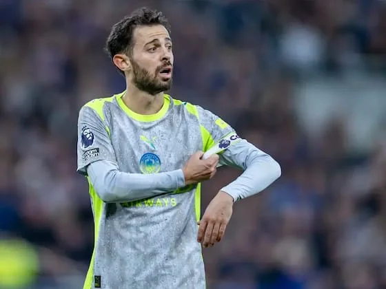 Article image:Jeremy Doku has been ‘very, very good’, says Bernardo Silva as Manchester City slip up in Arsenal title battle