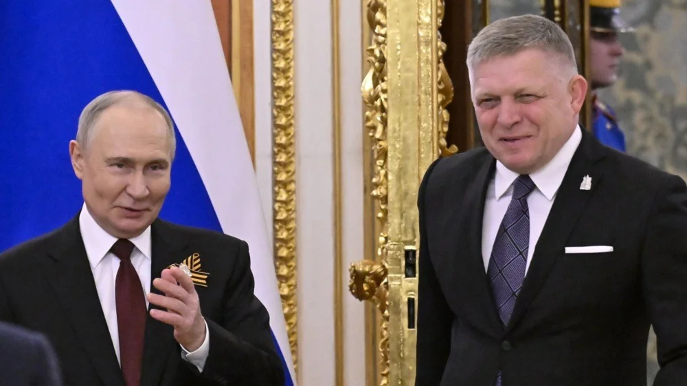 RazomUA - Fico se rend à Moscou via la Géorgie : comment l'interdiction de trois pays de l'OTAN a doublé le temps de vol