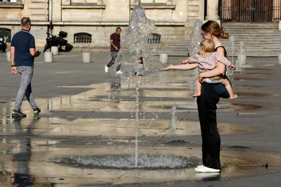La vigilance canicule est activée en France, ainsi qu'une vigilance aux orages, ce dimanche 24 mai 2026.