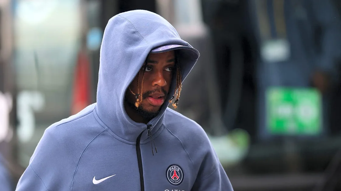 PSG set €100 million asking price for Bradley Barcola