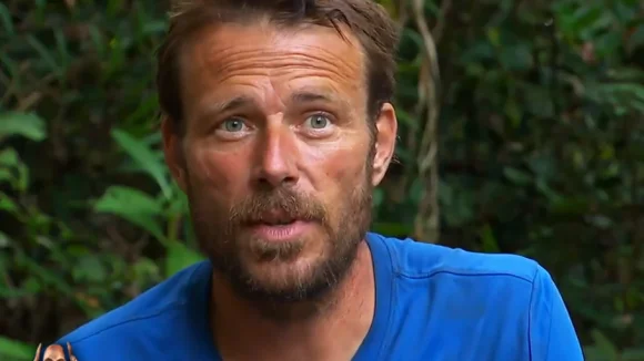 Ugo Mola bouscule tout : douze changements, un talonneur en troisième ligne, et des records