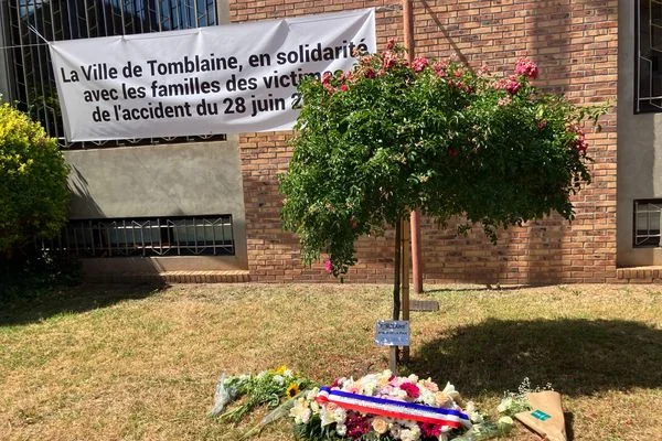 La vile de Tomblaine a rendu hommage aux victimes du crash du 28 juin.