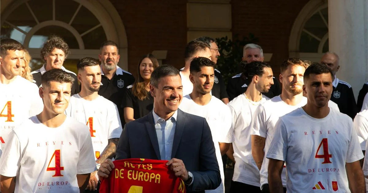 Pedro Sánchez à la finale de la Coupe du monde 2026