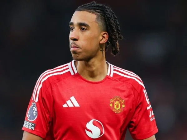 Header image for the Manchester United Transfer News topic page
