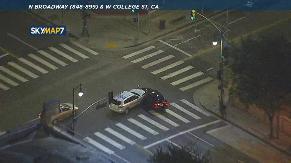 Stolen-vehicle suspect hits car while leading police on high-speed chase through East LA