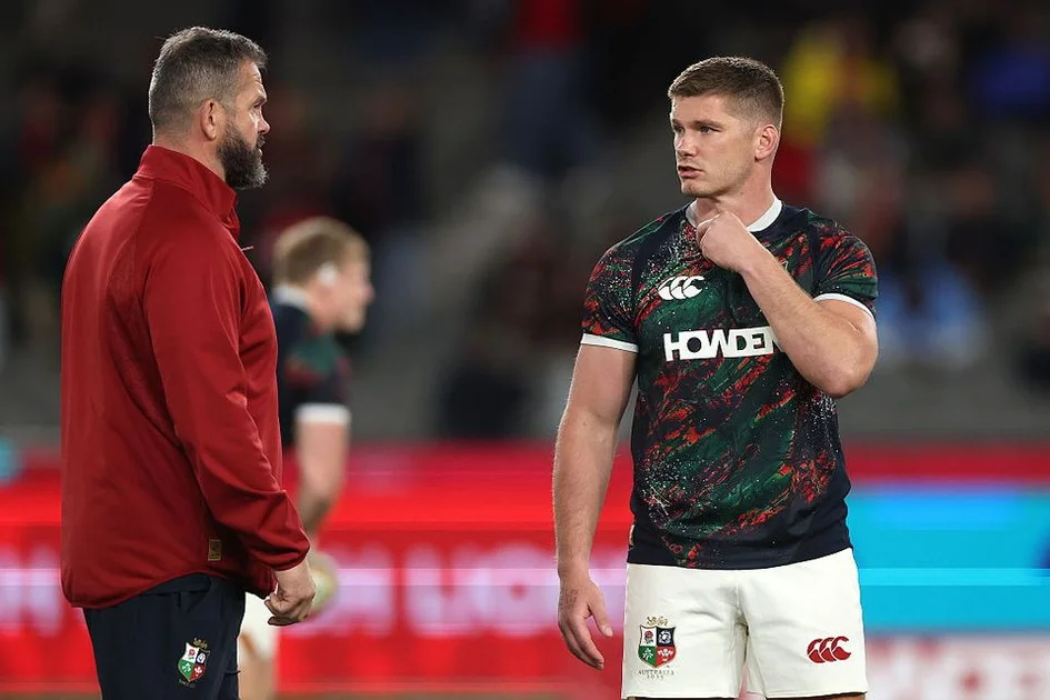 Andy Farrell, head coach of the Lions talks to his son, and Lions centre, Owen in Melbourne, Australia.  (Photo by David Rogers/Getty Images)