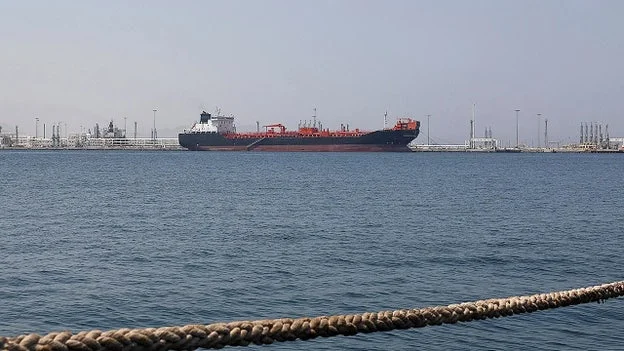Oil tumbles as Trump delays Iran strike, pushes nuclear, Hormuz talks with Tehran