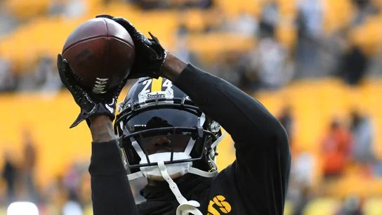 Steelers' Joey Porter Jr Delivers Frustrating Truth About Contract Standoff (Steelers News)