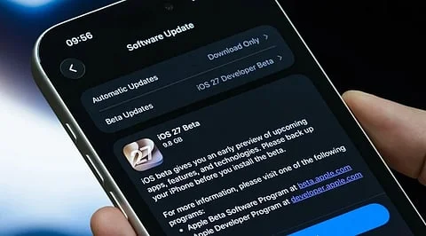Apple Releases iOS 27: From Siri AI to Liquid Glass, Here’s What’s New