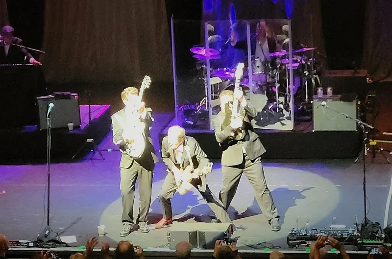 Chris Isaak Olympia