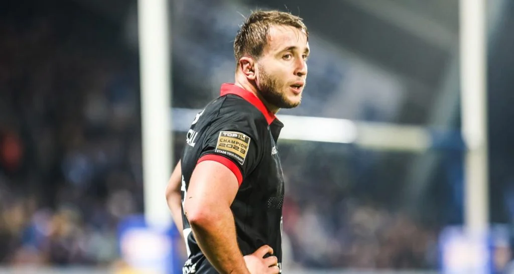 Anthony Jelonch, troisième ligne du Stade Toulousain, en action lors d'un match de Top 14