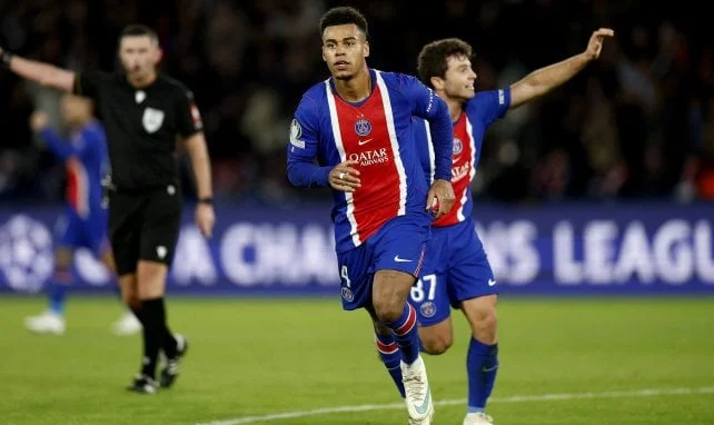 PSG : la réponse sèche de Désiré Doué sur un duel avec Lamine Yamal