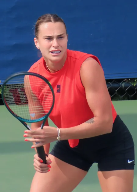 Aryna Sabalenka au sommet : la n°1 mondiale confirme son emprise sur le tennis féminin
