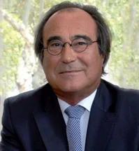 François Commeinhes, maire de Sète : l'homme fort de la ville singulière face aux défis de 2025