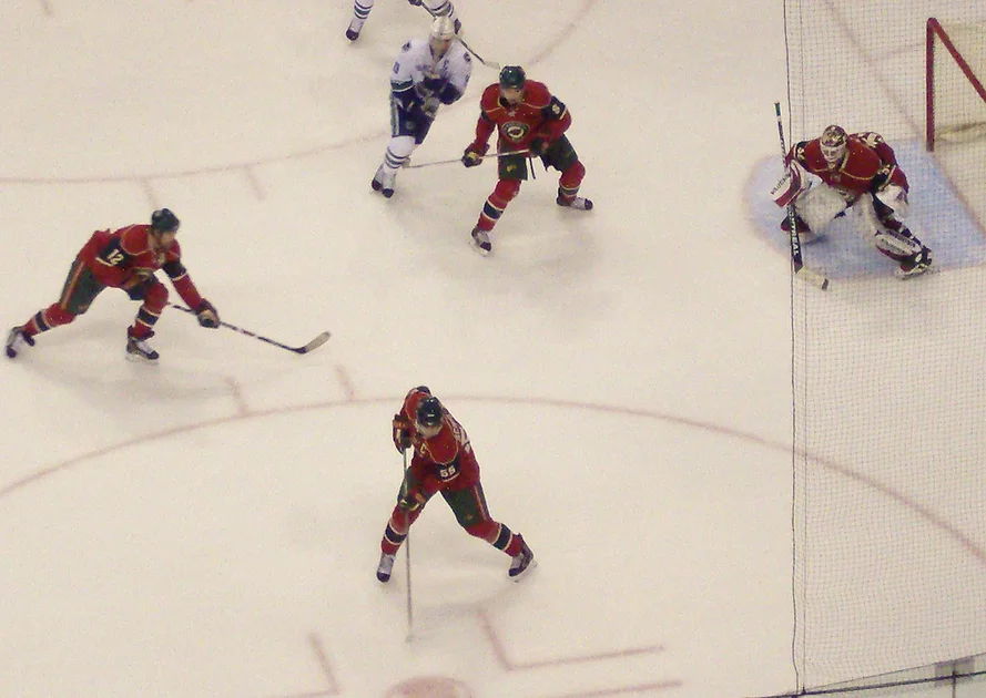 Canucks vs Wild: Vancouver Fights to Stay Alive as Minnesota Tightens Its Playoff Grip